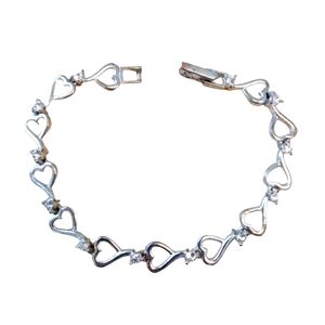 Bracelet Hearts Rhinestones Vintage Avon 7” Silver Toned